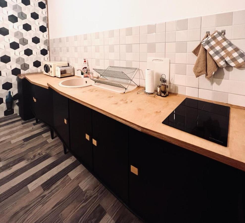 Apartament Aretta Braşov Exterior foto